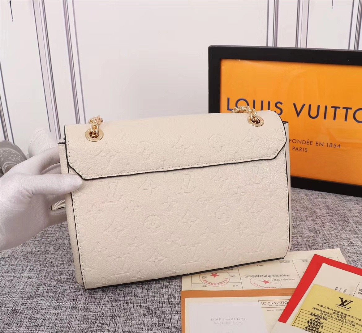 BL - High Quality Bags LUV 275