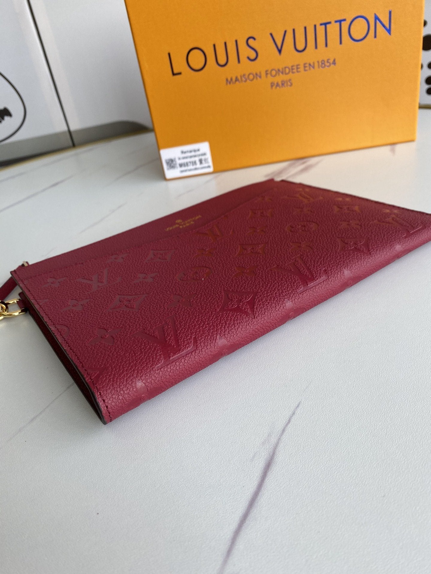 BL - High Quality Wallet LUV 060