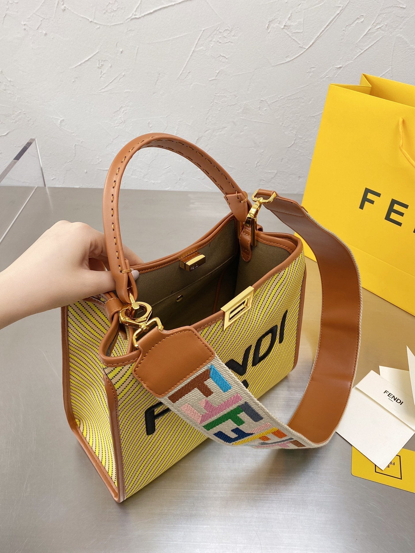 BL - High Quality Bags FEI 106