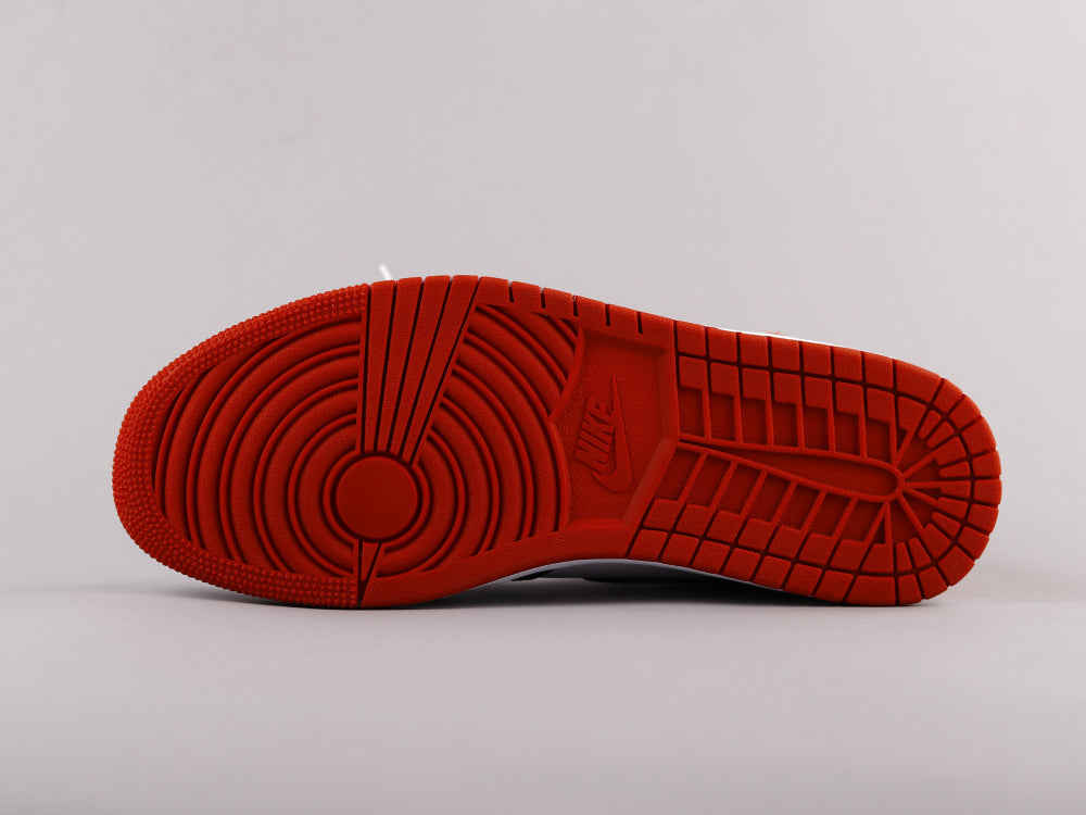 BL - AJ1 red silk black toe