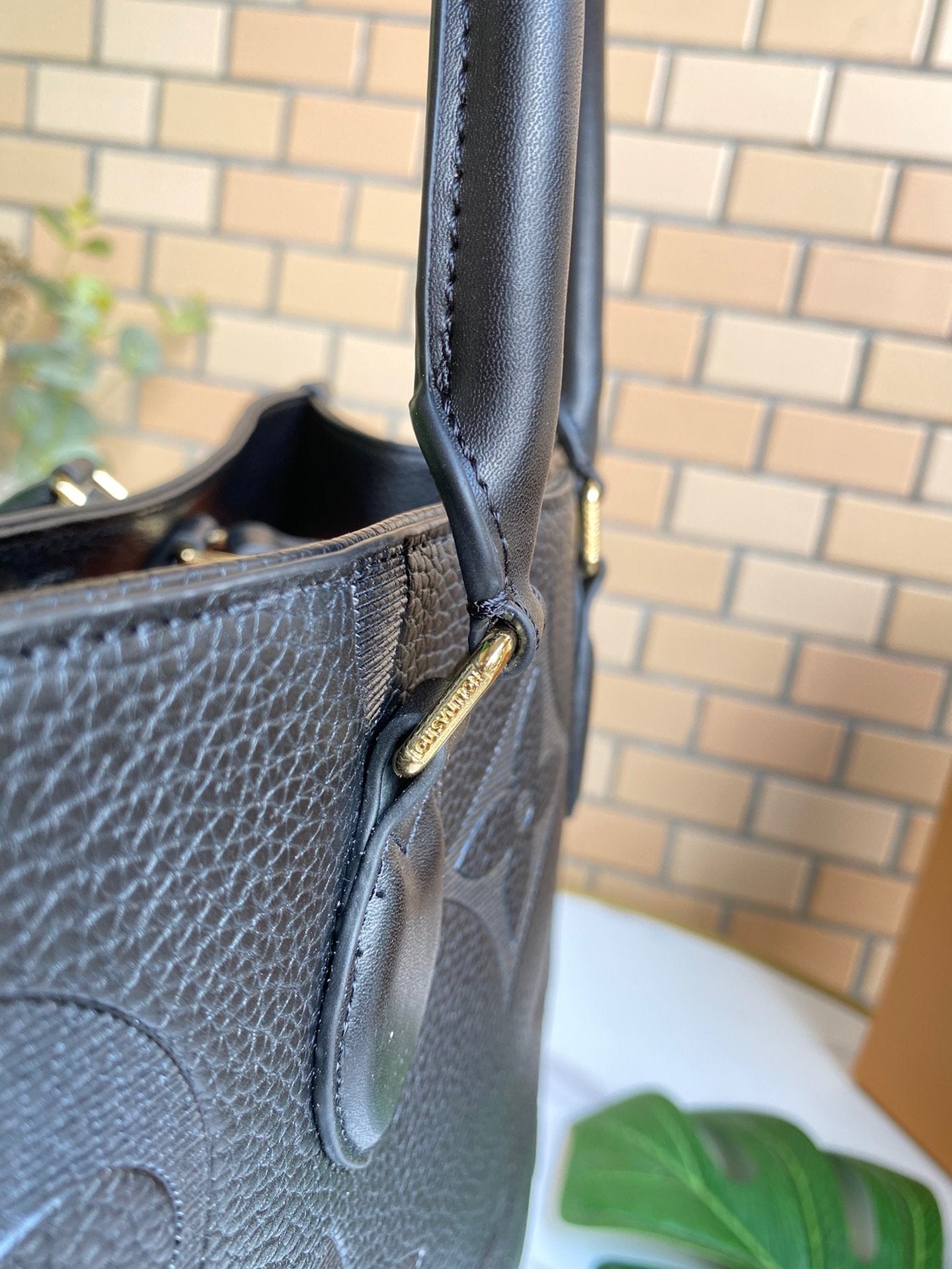 BL - High Quality Bags LUV 039