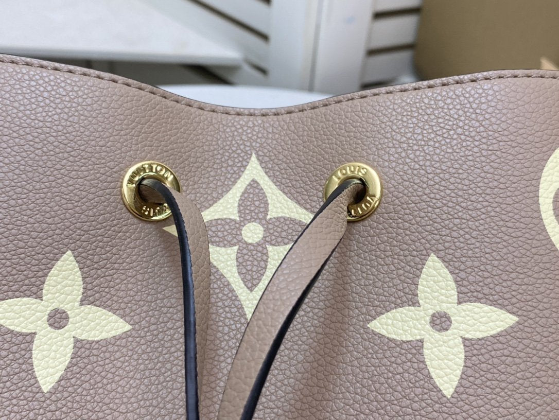 BL - High Quality Bags LUV 103