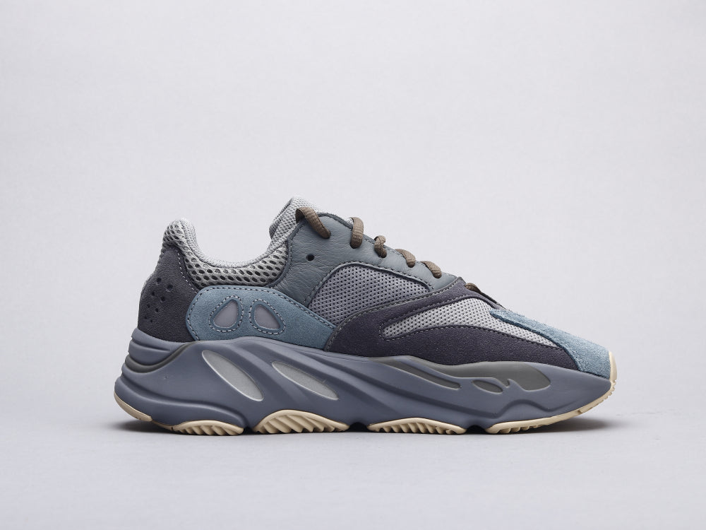 BL - Yzy 700 Teal BLue Sneaker