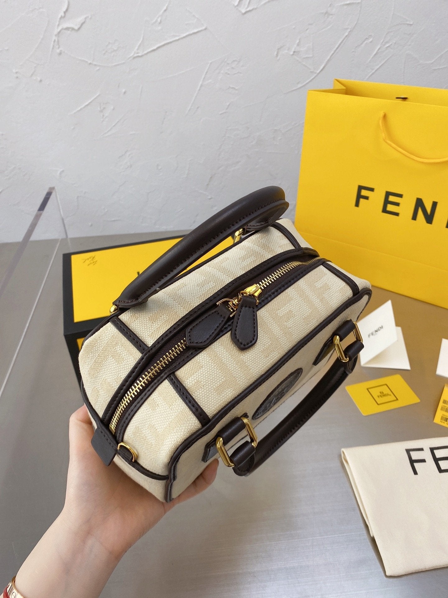 BL - High Quality Bags FEI 109