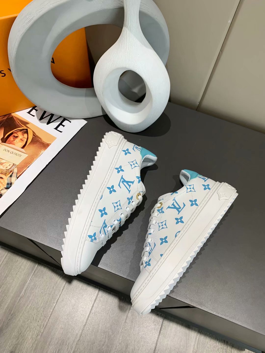 BL - LUV Casual Low Blue White Sneaker