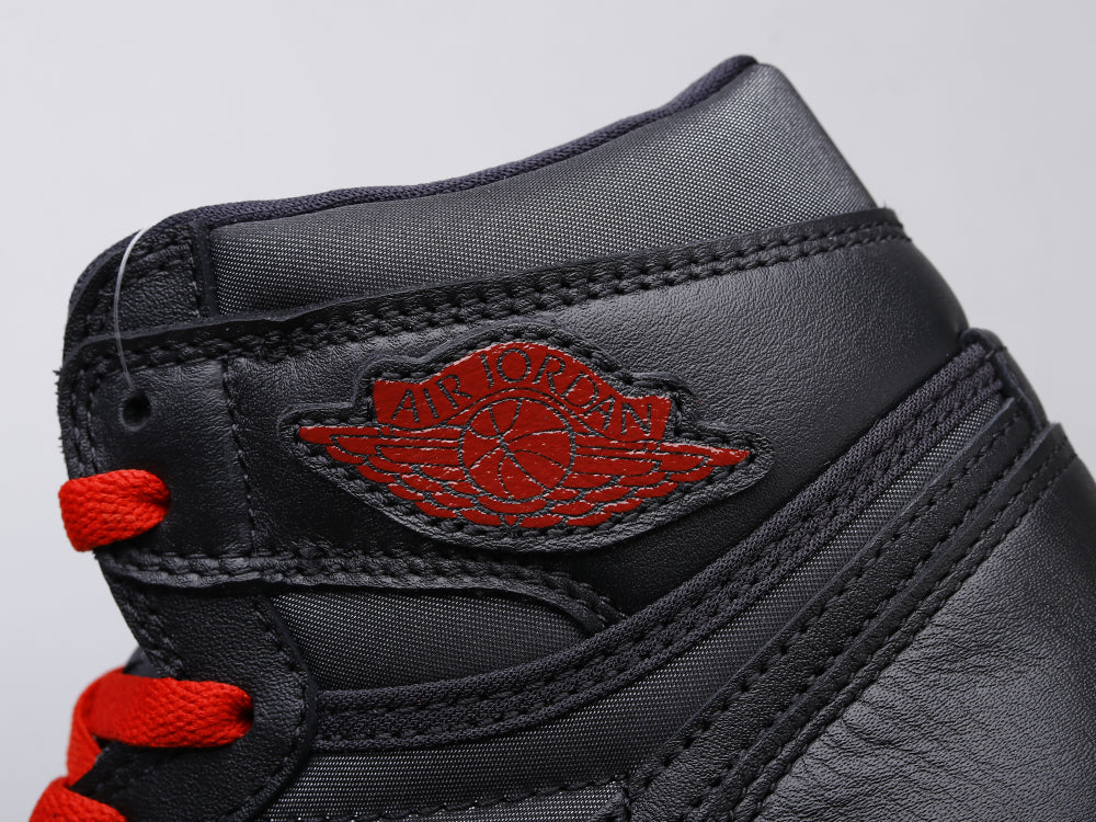 BL - AJ1 black and red silk