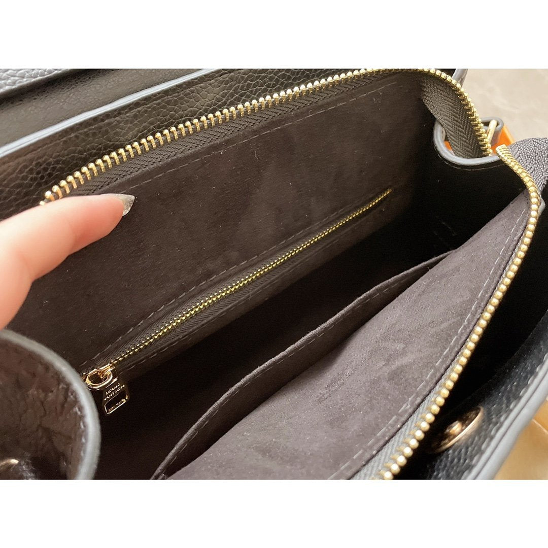 BL - High Quality Bags LUV 070
