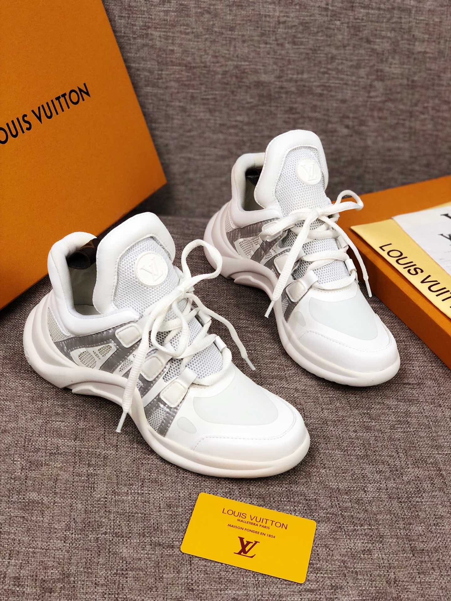 BL - LUV Archlight White Sneaker