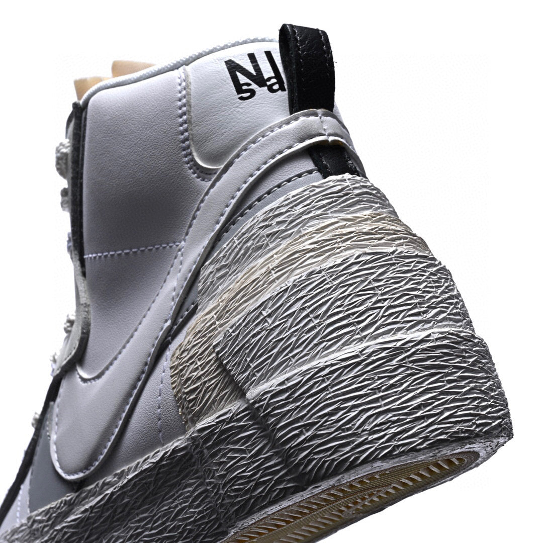 BL - Sacai x Blazer Mid Off-White