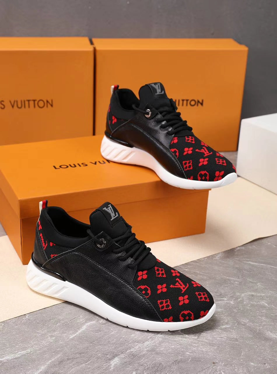 BL - High Quality Luv Sneaker 106