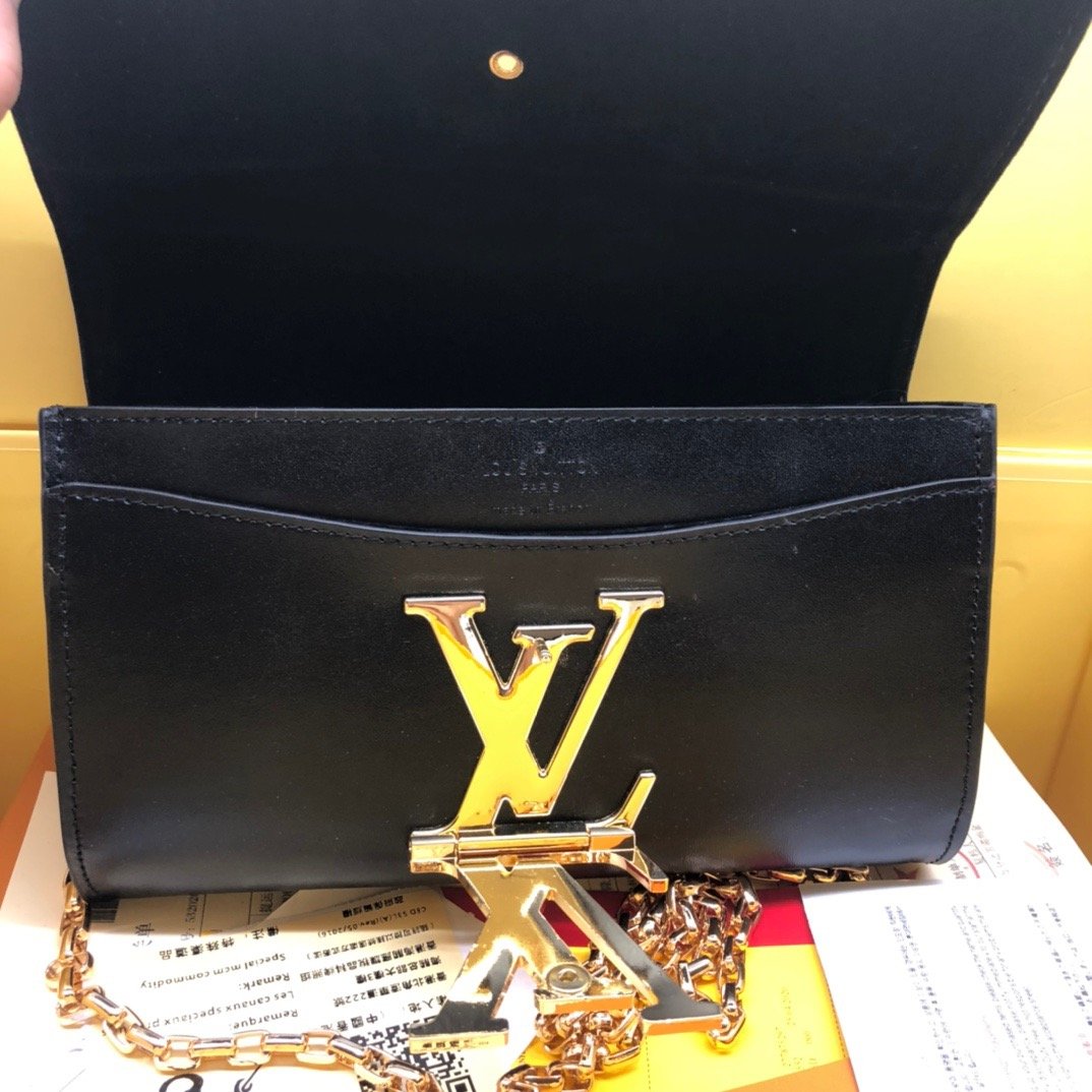 BL - High Quality Bags LUV 155