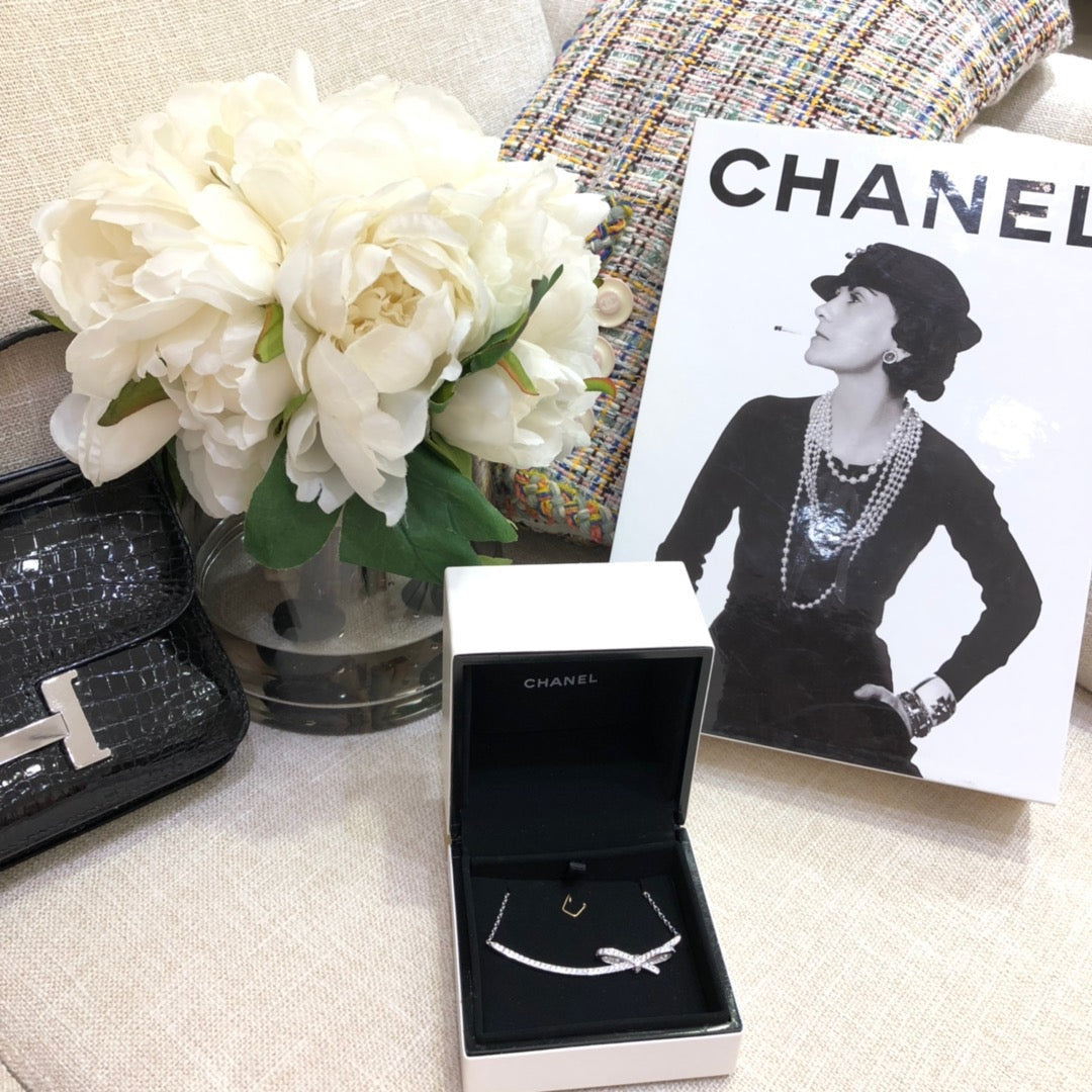 BL - High Quality Necklace CHL058