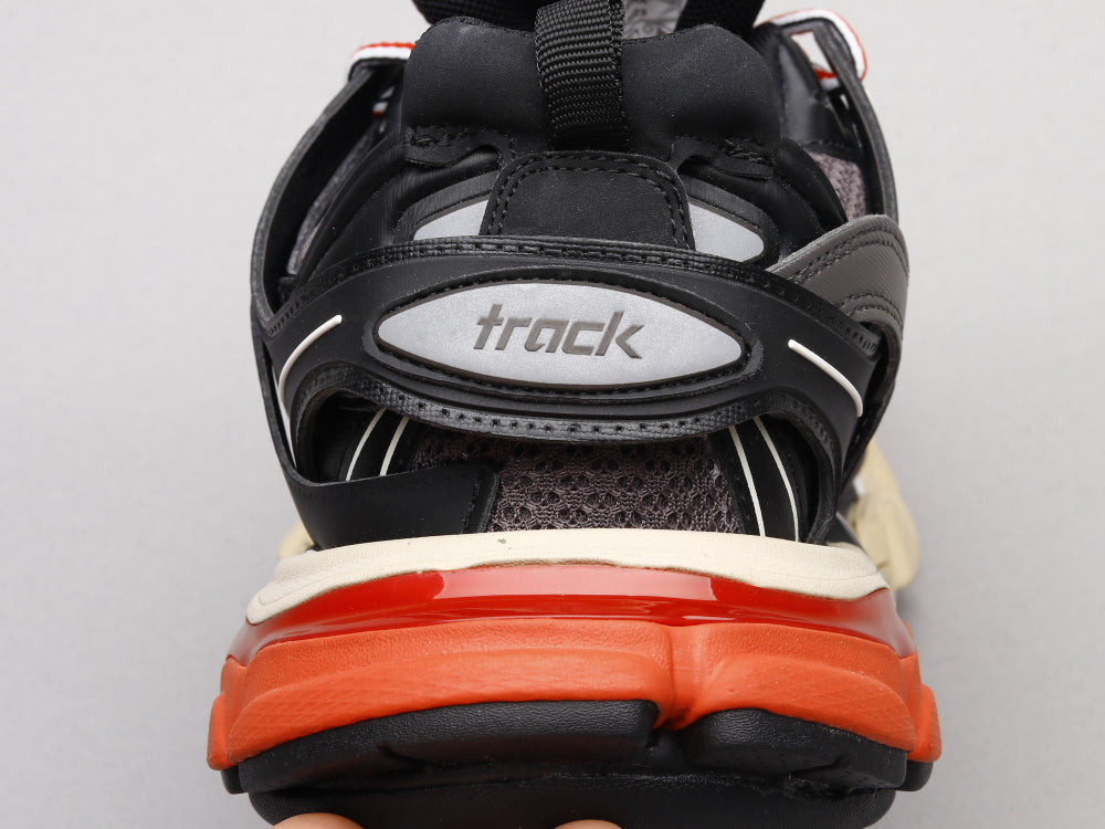 BL - Bla Track Black Red Sneaker