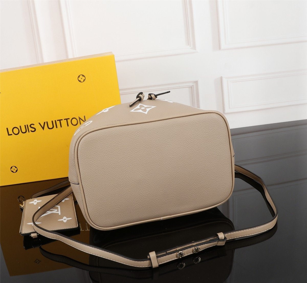 BL - High Quality Bags LUV 032