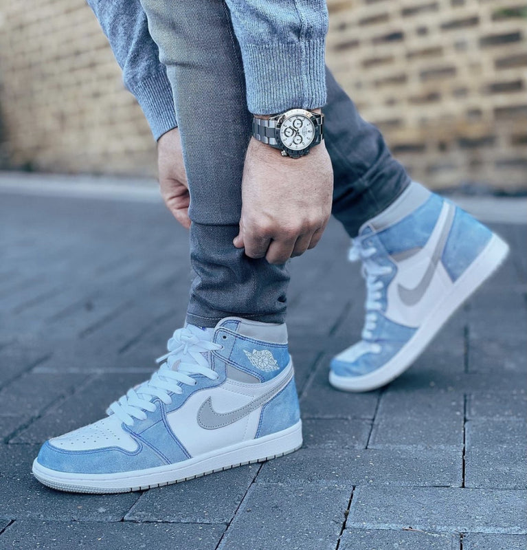 BL - AJ1 High Washed Blue
