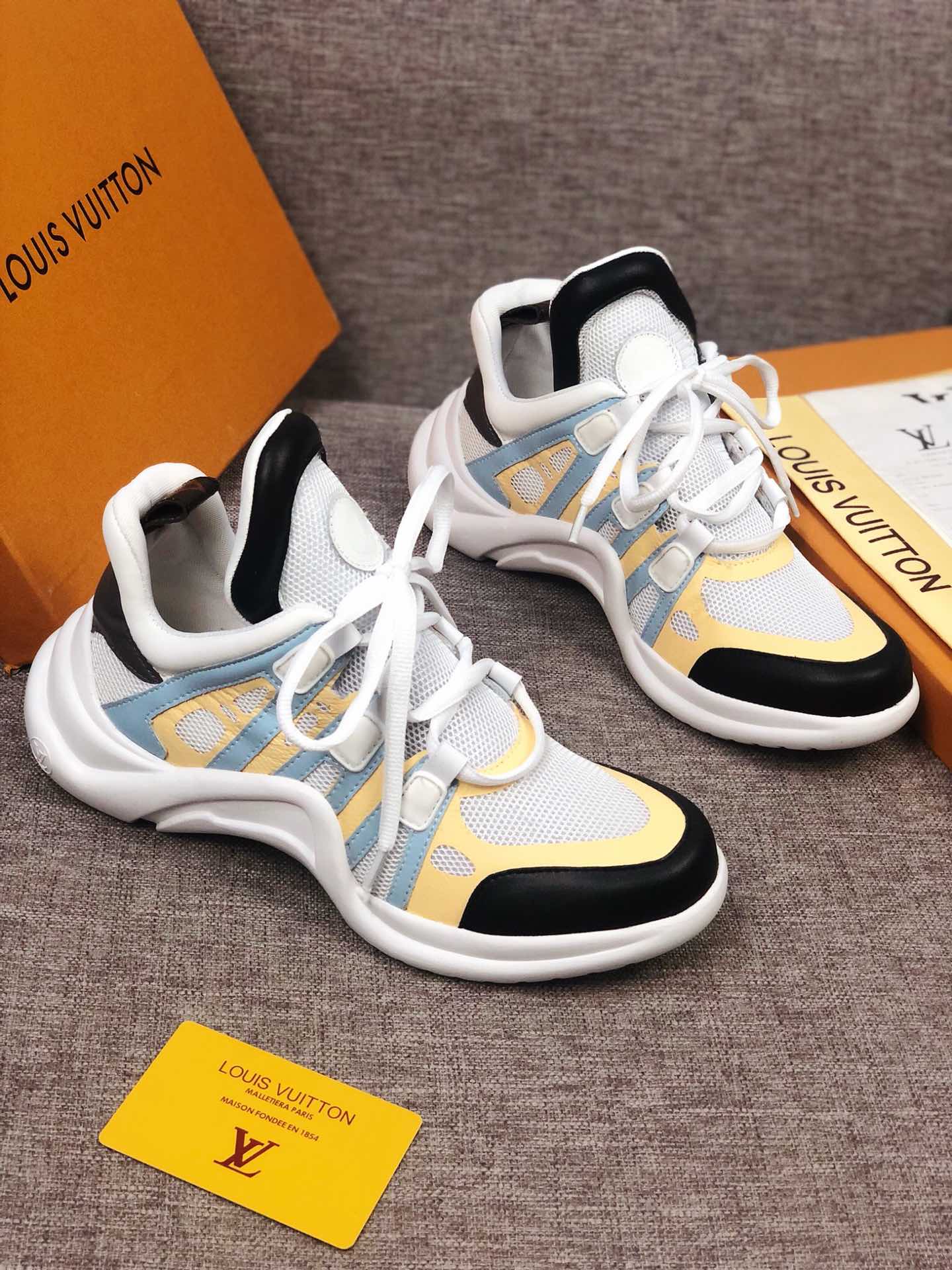 BL - LUV Archlight Black White Yellow Sneaker