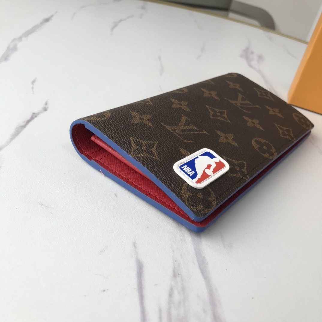 BL - High Quality Wallet LUV 032