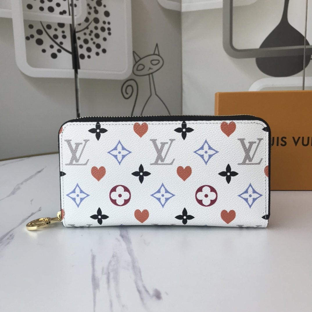 BL - High Quality Wallet LUV 025