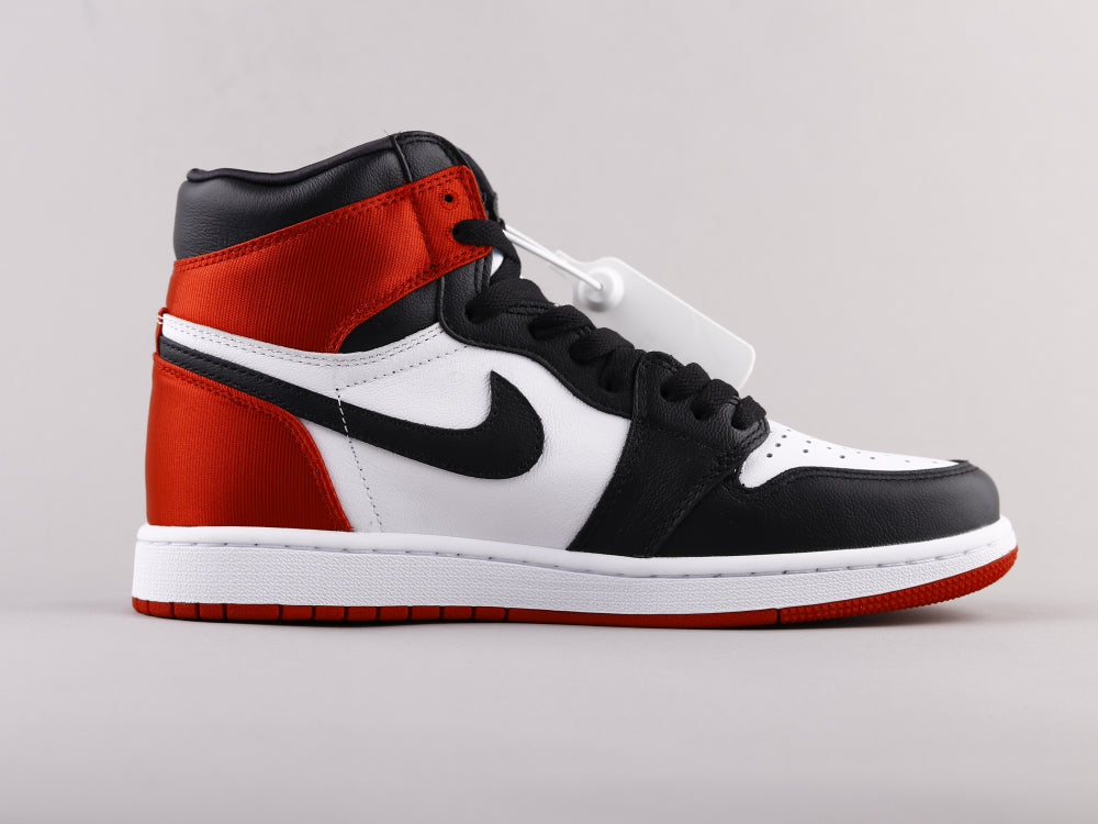 BL - AJ1 red silk black toe