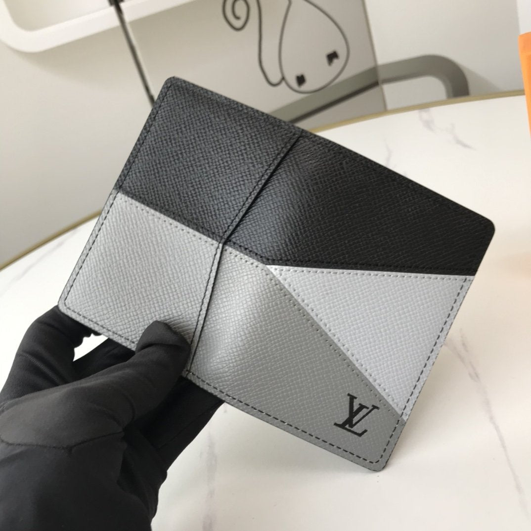 BL - High Quality Wallet LUV 013