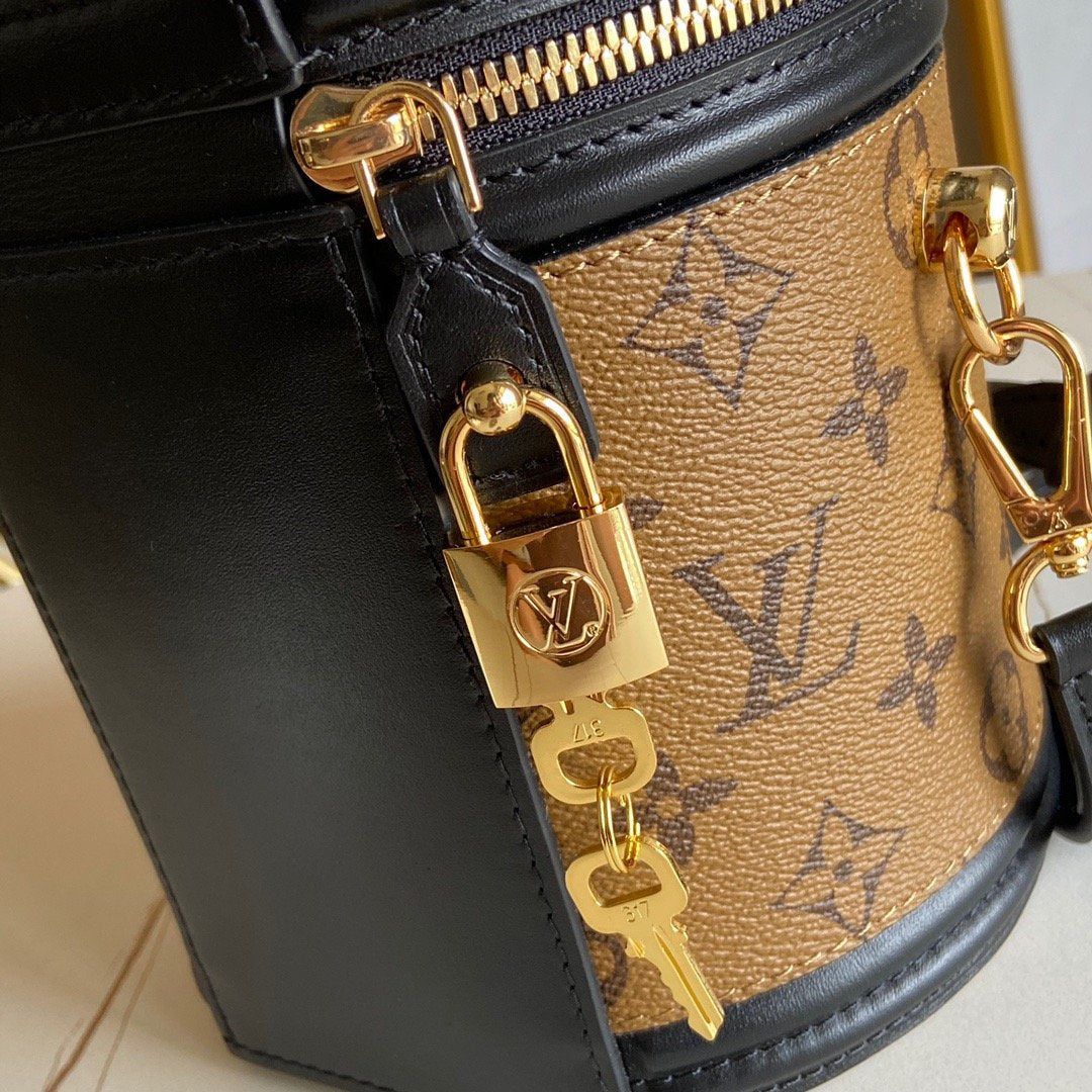 BL - High Quality Bags LUV 156