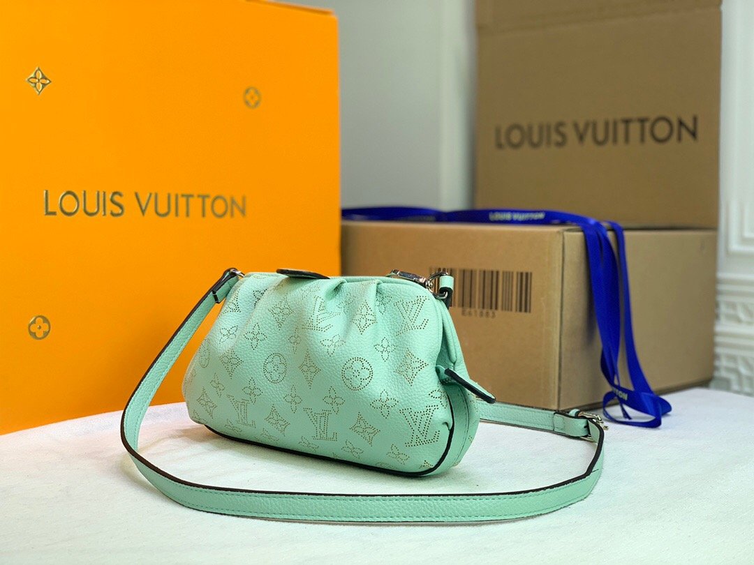 BL - High Quality Bags LUV 121