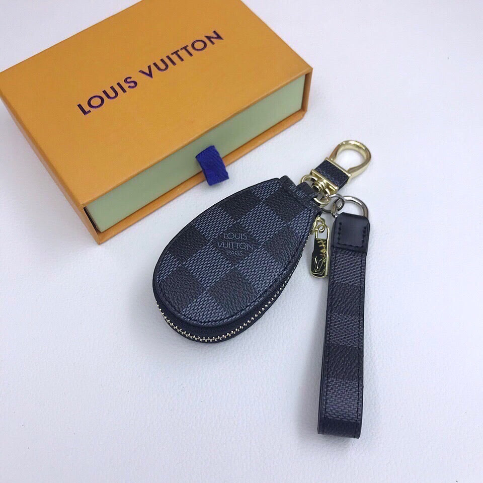 BL - High Quality Keychains LUV 026