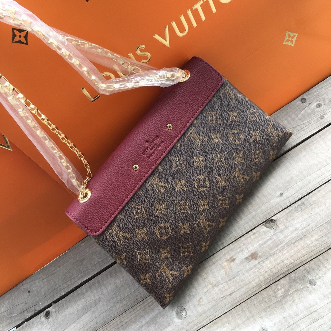 BL - High Quality Bags LUV 208