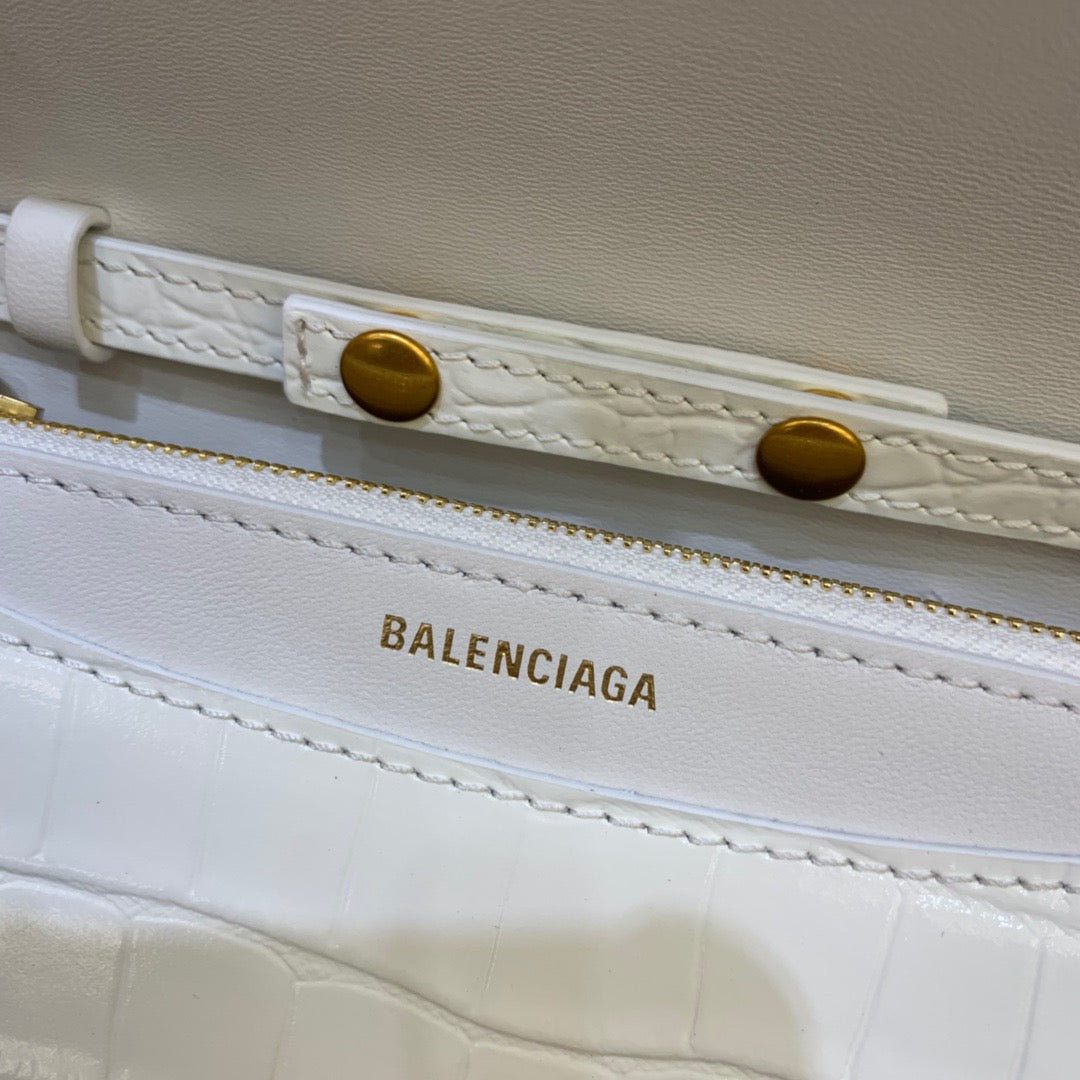 Balen Croc Embossed Patent B Bag With Chain In White, For Women, Bags 7.9in/20cm