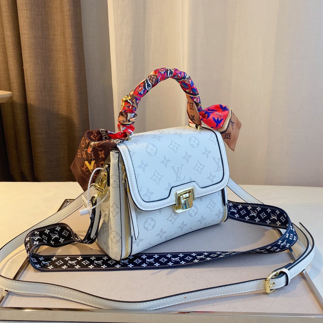 BL - High Quality Bags LUV 089