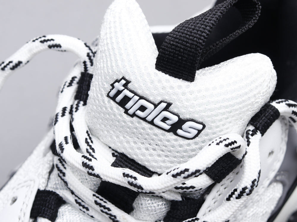 BL - Bla Triple-S Black And White Sneaker
