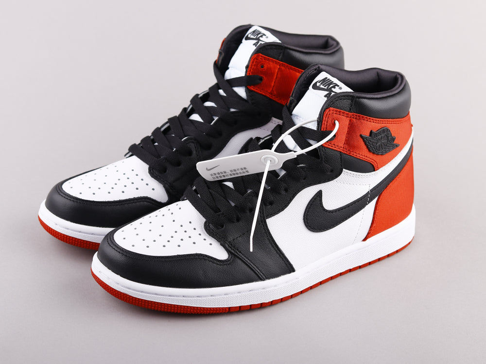 BL - AJ1 red silk black toe