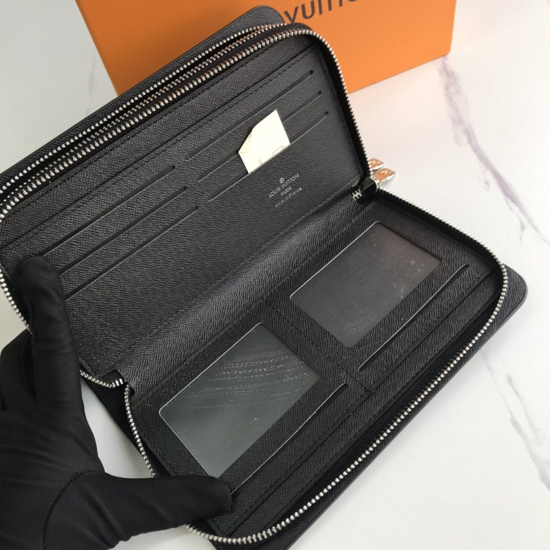 BL - High Quality Wallet LUV 054