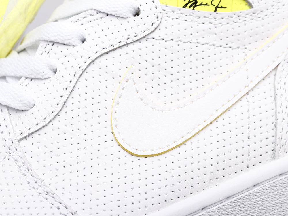 BL - AJ1 First Class