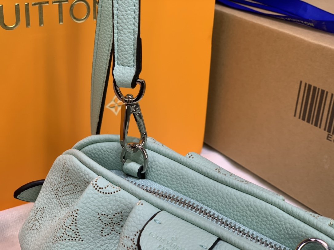 BL - High Quality Bags LUV 093