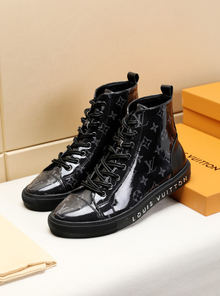 BL - LUV Stellar Trainer Boot Black Sneaker