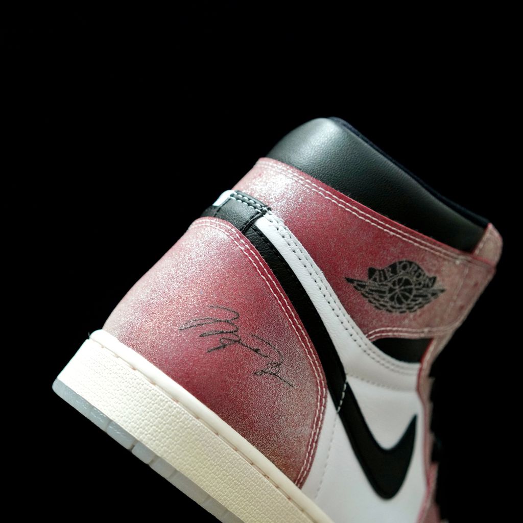 BL - AJ1 Trophy Room Son of JD