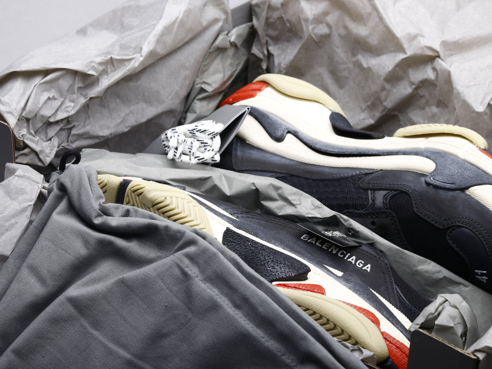 BL - Bla Triple S Black and Red Sneaker