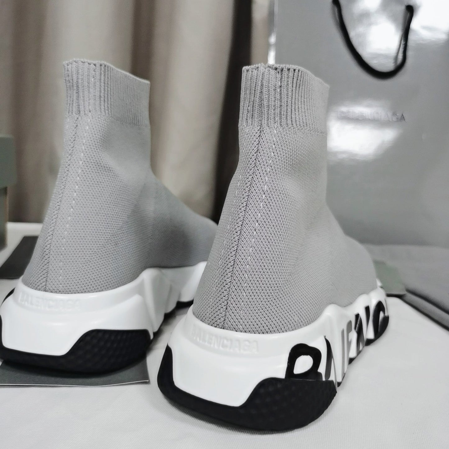 BL - Bla Speed Print Stretch Knit Sneakers