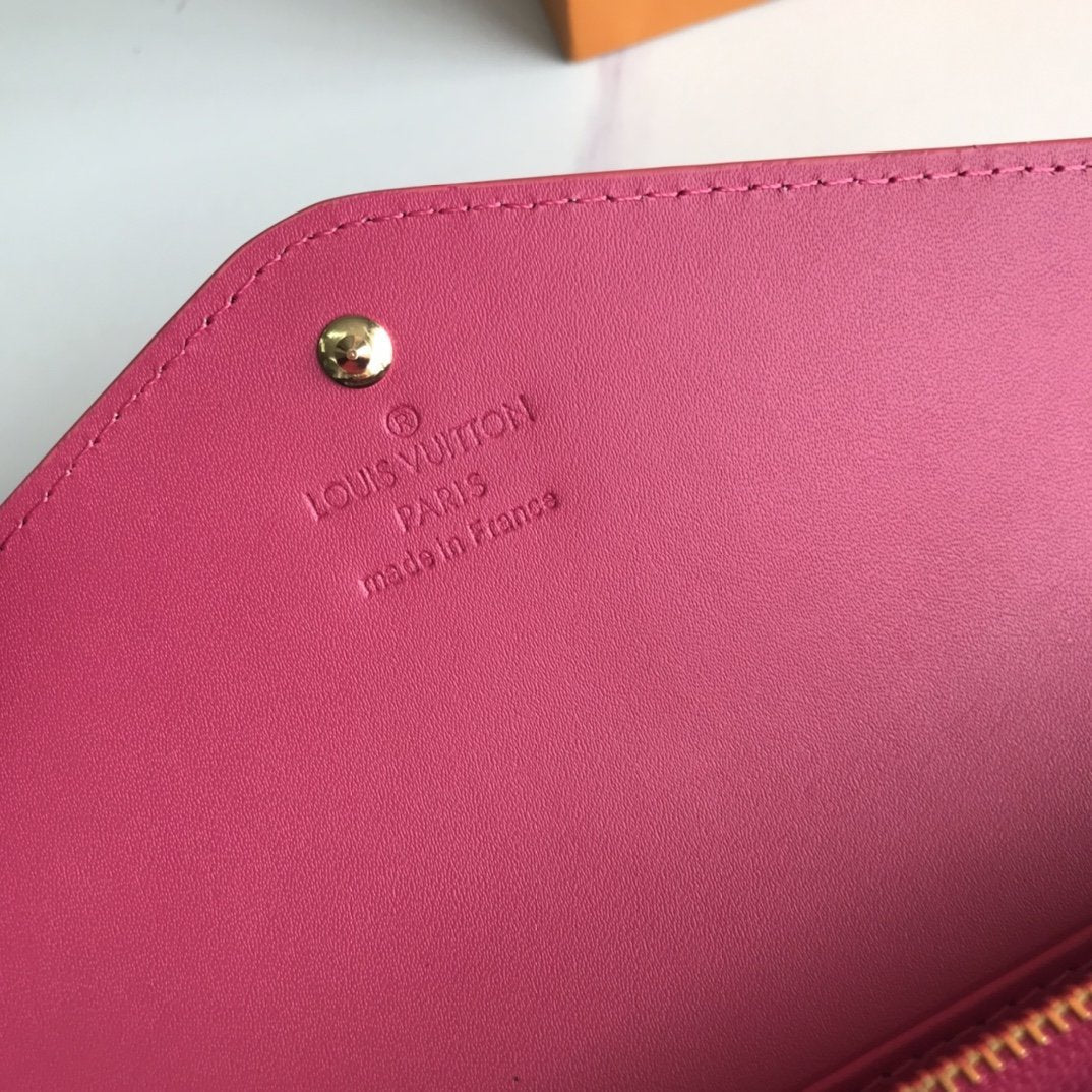 BL - High Quality Wallet LUV 004