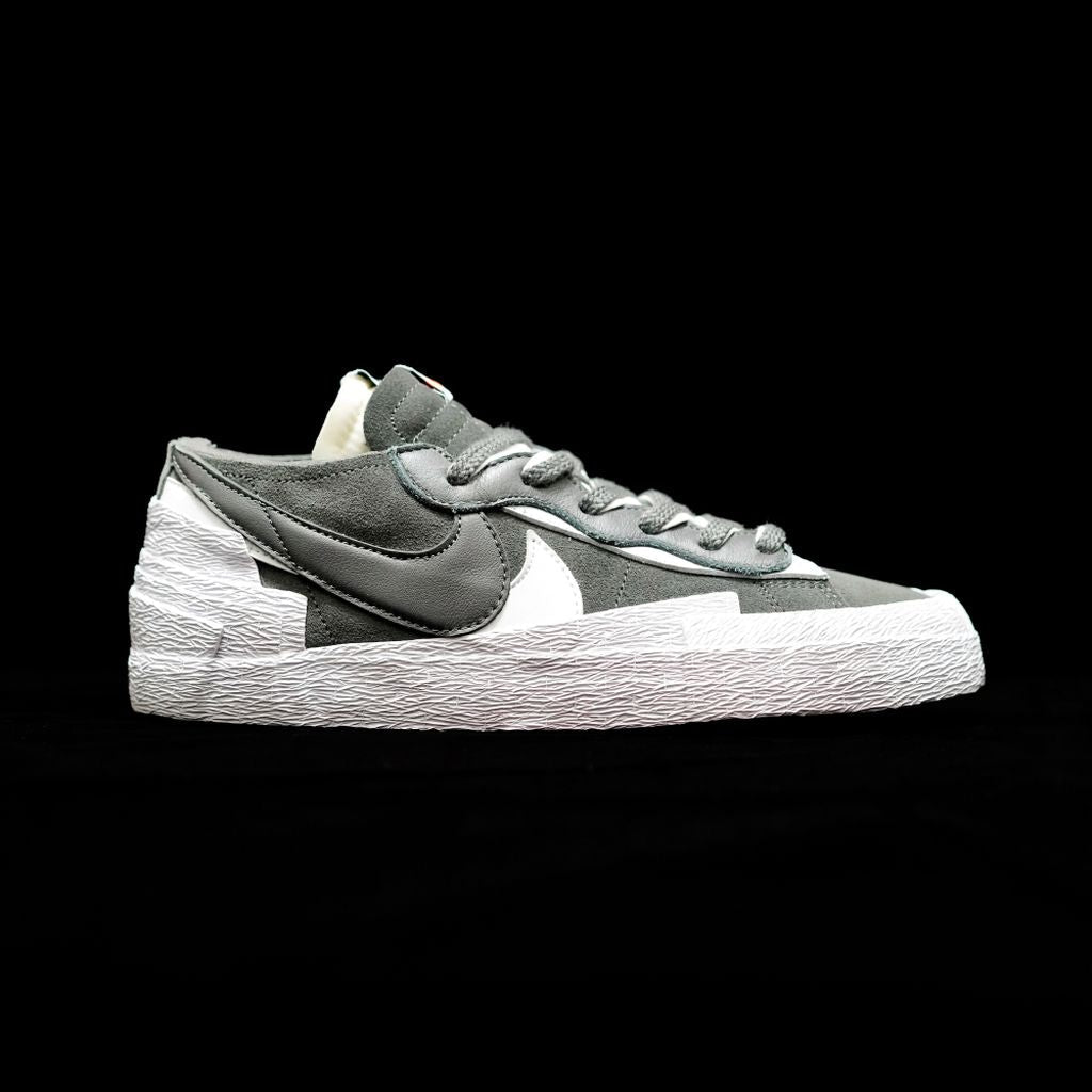 BL - Sacai x Blazer Low Black & White