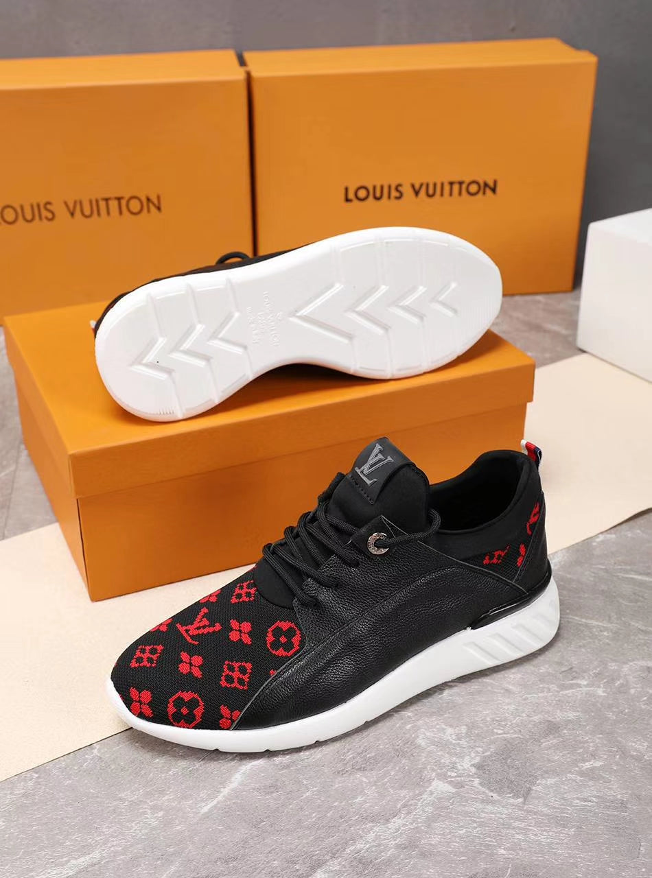 BL - High Quality Luv Sneaker 106