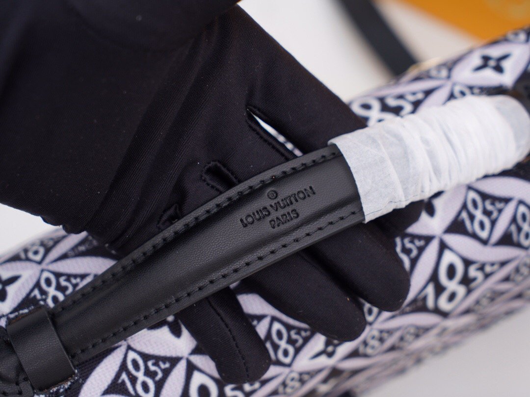 BL - High Quality Bags LUV 129