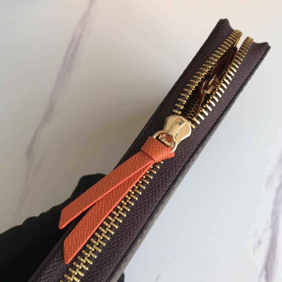 BL - High Quality Wallet LUV 017