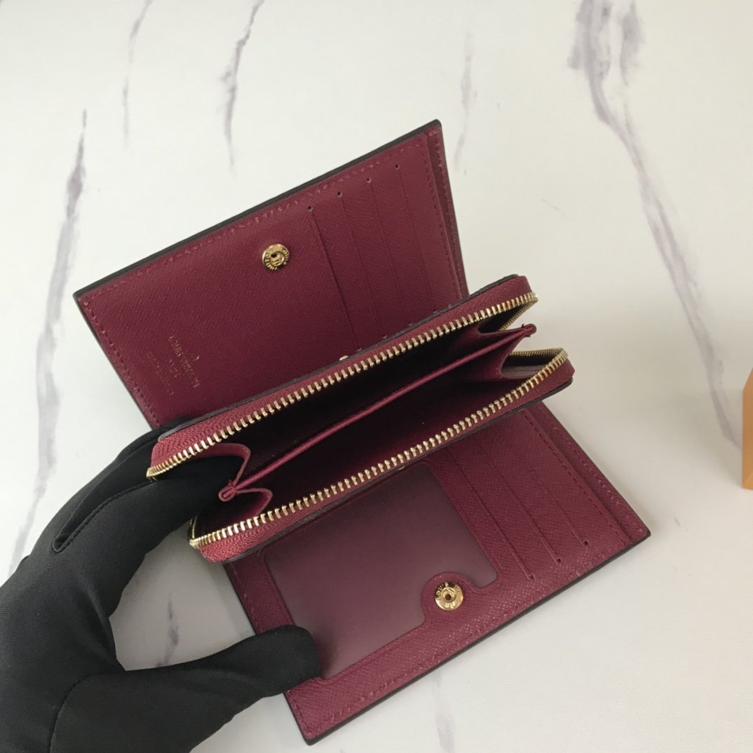 BL - High Quality Wallet LUV 040