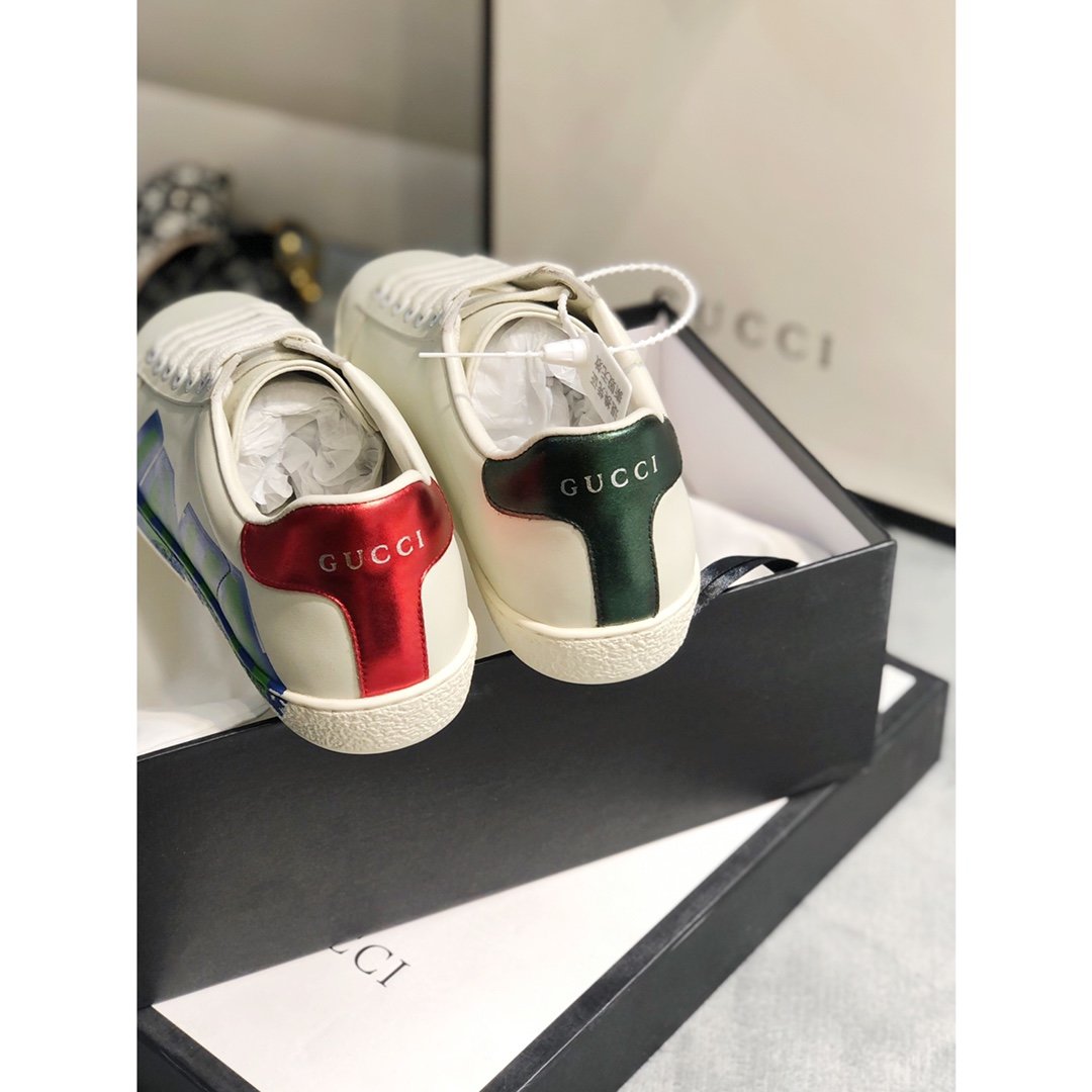 BL-GCI Ace with loved White Sneaker 103