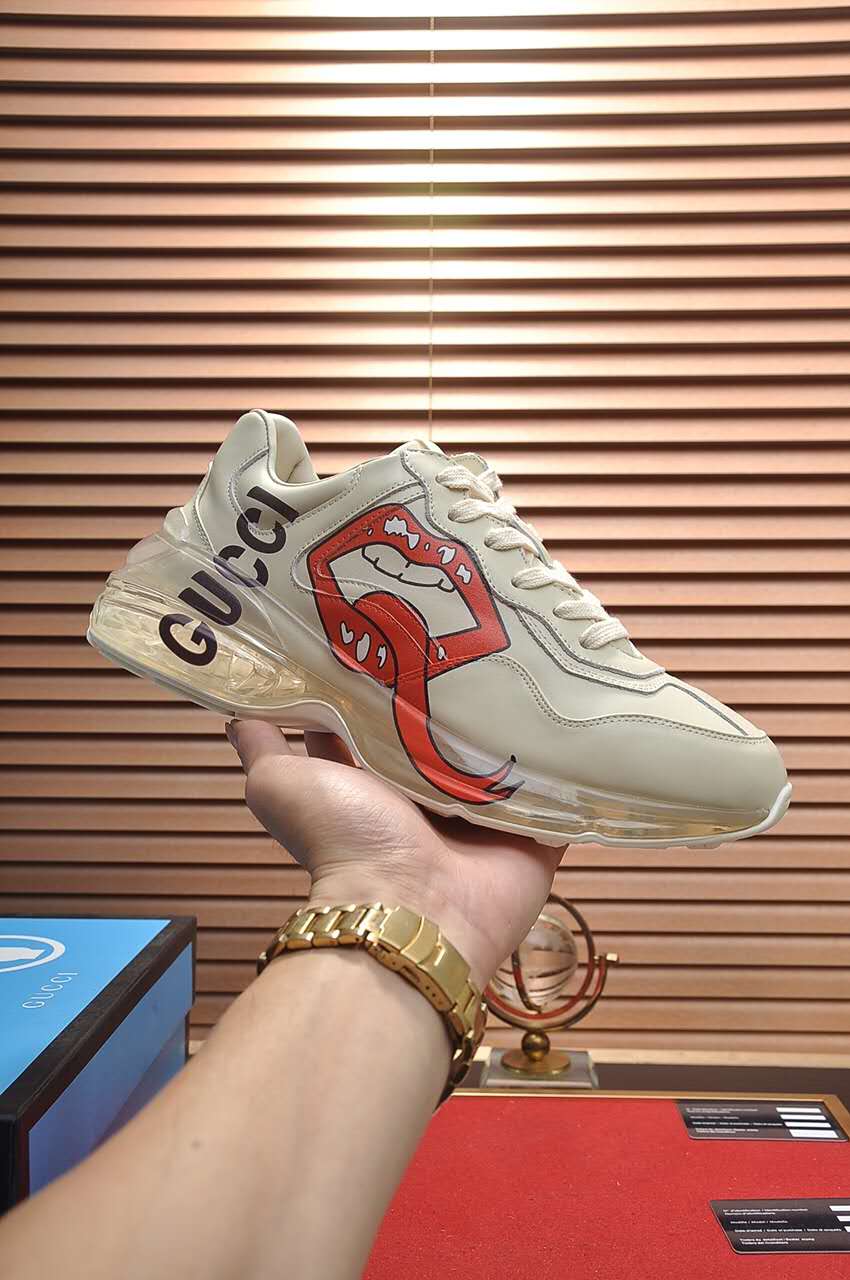 BL-GCI Rhyton Interlocking Disk Sneaker 059