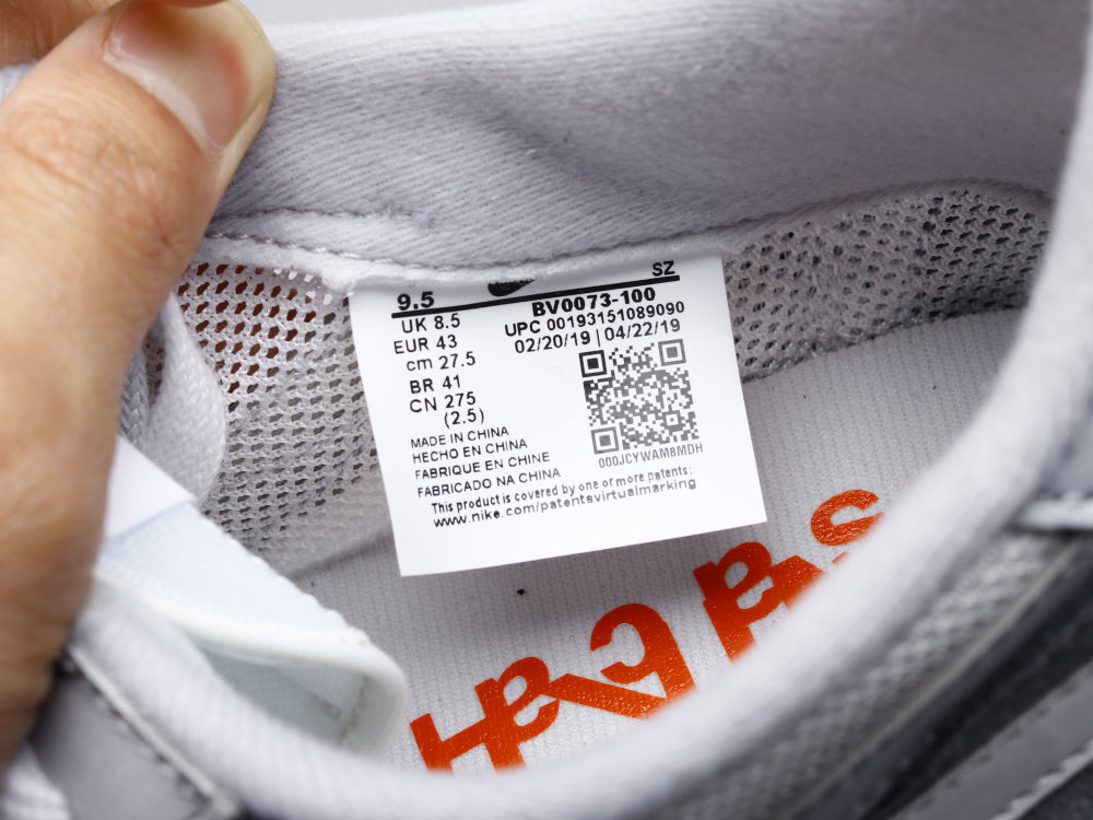 BL - NKE Waffle off-white