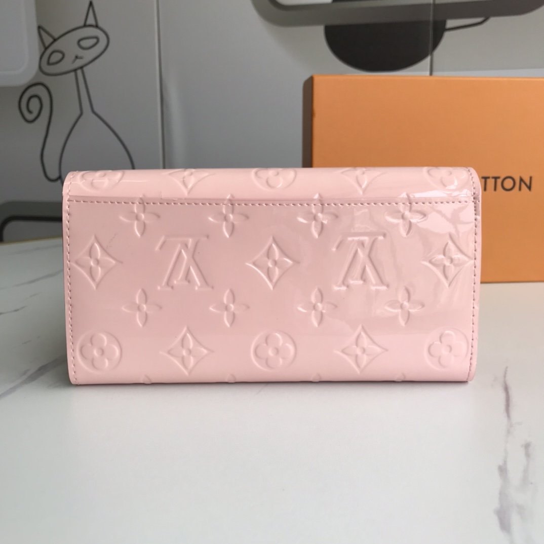 BL - High Quality Wallet LUV 005