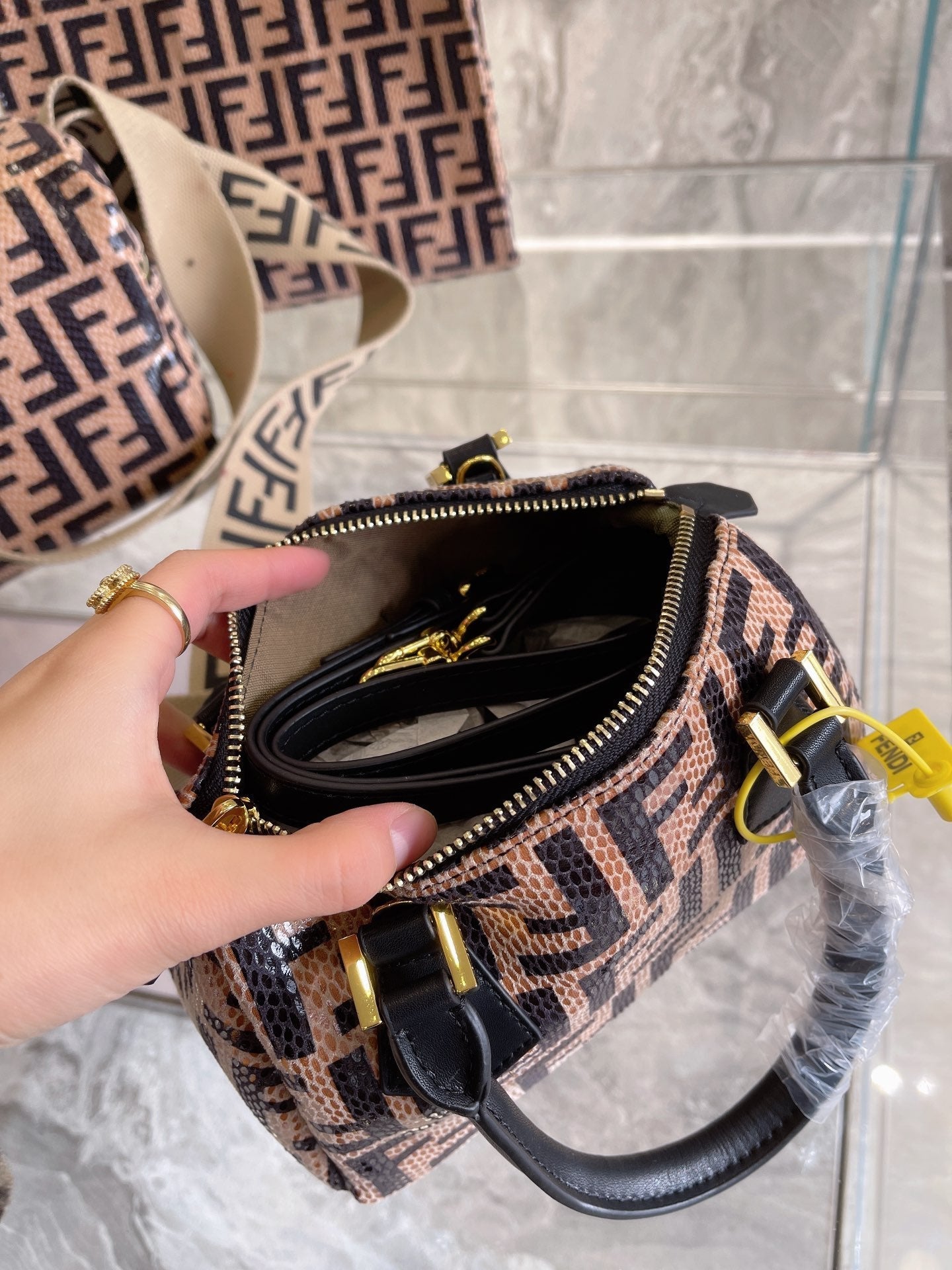 BL - High Quality Bags FEI 150